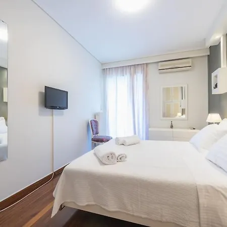 Central 3Br Apartment Next To Panormou Metro! Athens Exterior photo