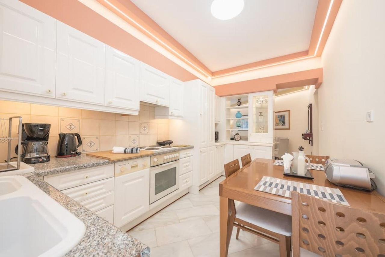 Apartment 3br Next To Panormou Metro! Athens