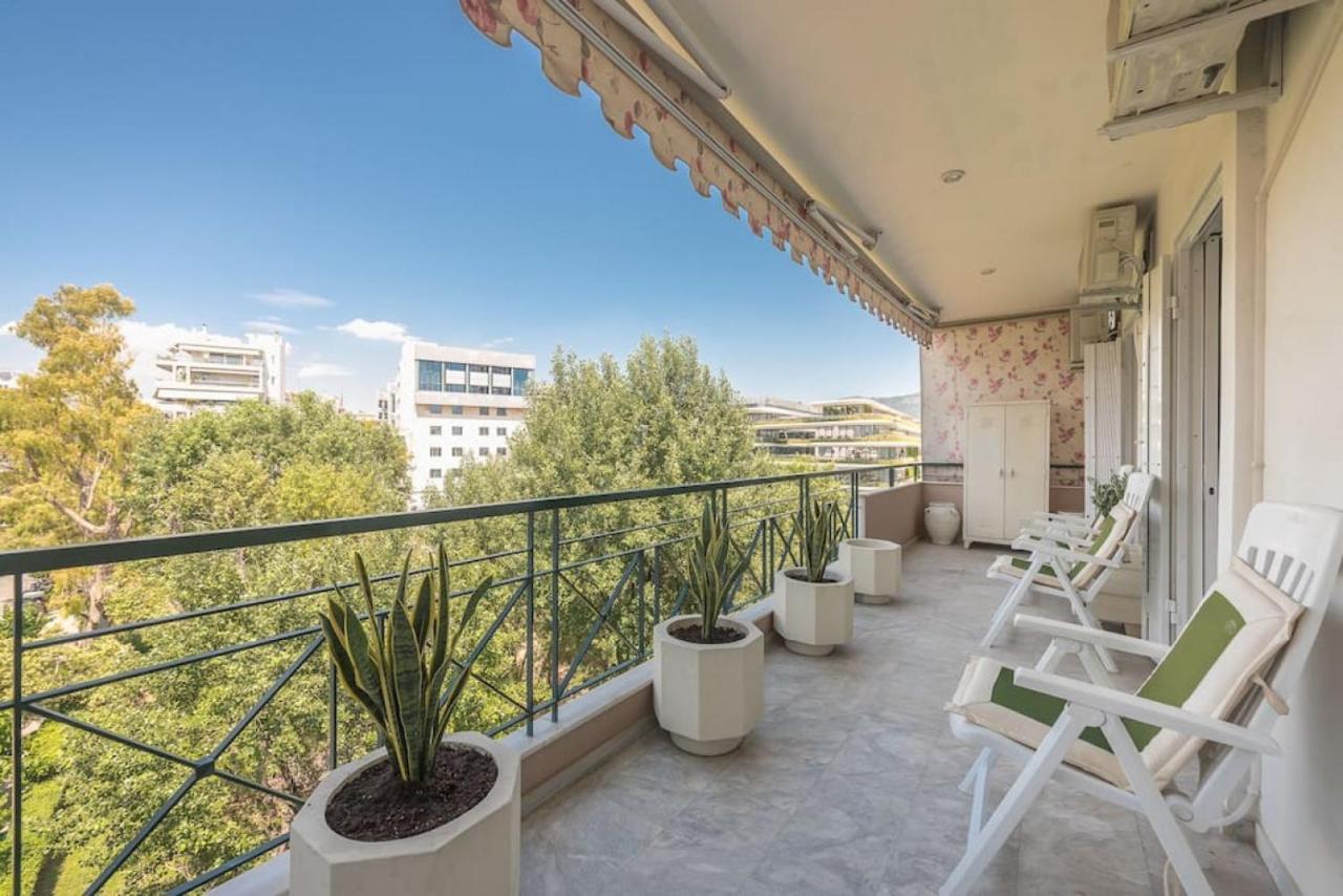 Apartment 3br Next To Panormou Metro! *